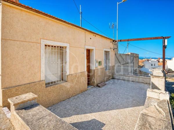 Caserón en Centro, San Miguel de Salinas thumbnail 2