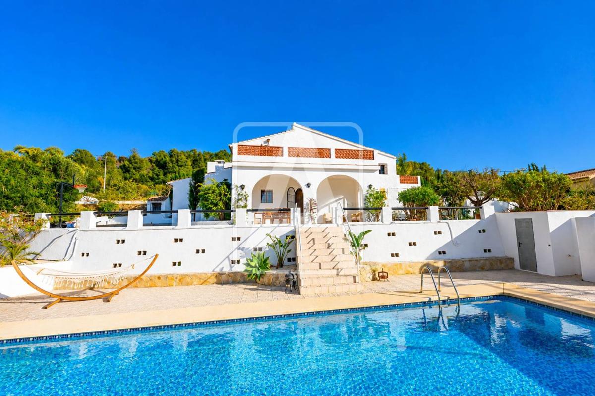 Продажа отдельного шале в Casa o chalet en Cometa-Carrió, Calpe, Кальпе photo 1