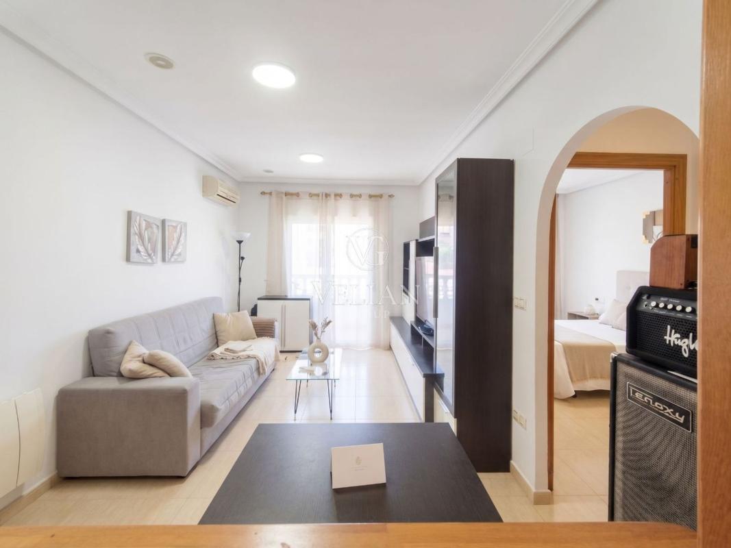 Sale of apartment in Piso en Avenida Diego Ramírez Pastor, Antonio Machado, Torrevieja, Torrevieja
photo 5
