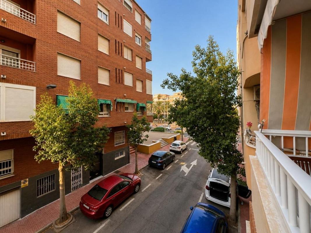 Продажа квартиры на Piso en Playa del Cura, Torrevieja, Торревьеха
 photo 2