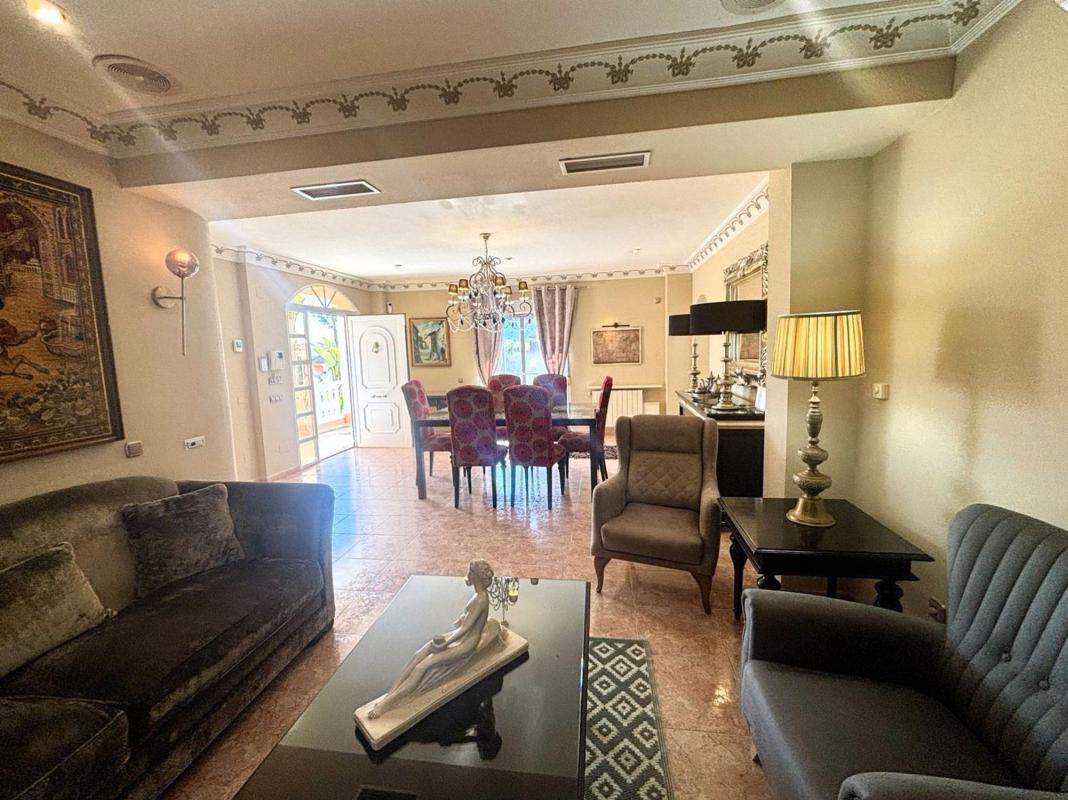 Sale of independent chalet in Calle Canónigo, 2 K, Benferri
photo 5