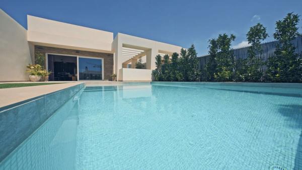 Chalet independiente en venta en Calle Daya Vieja, Algorfa
photo 1