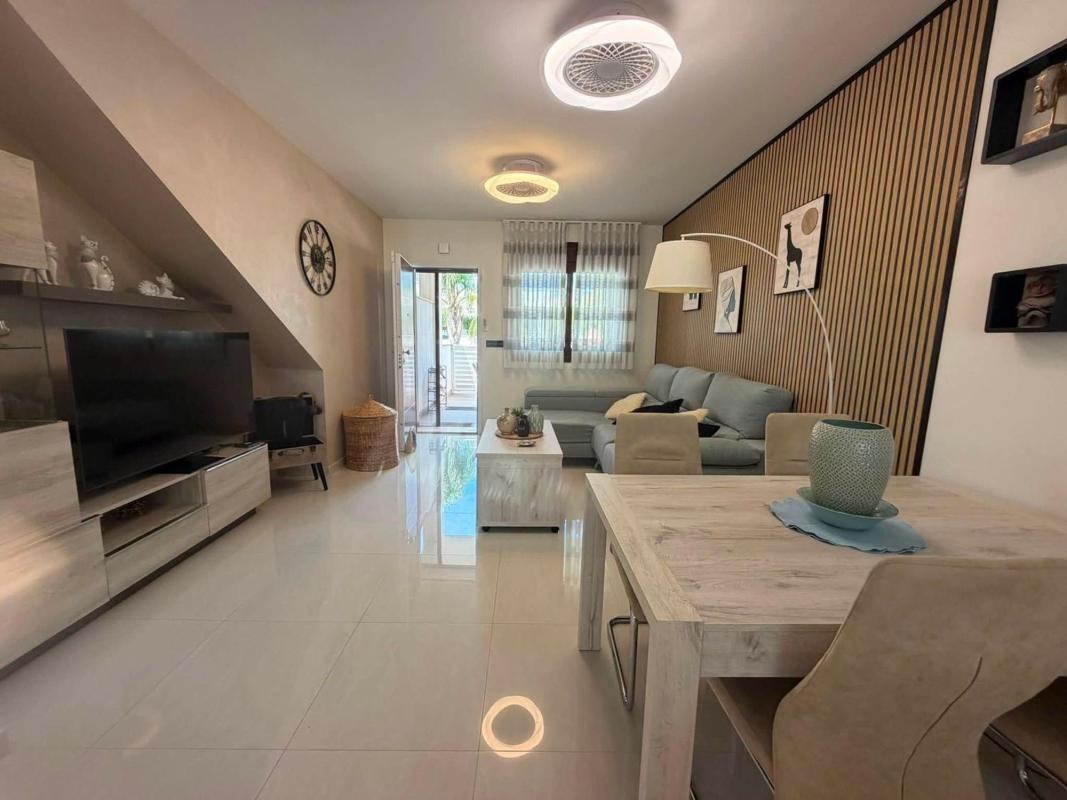 Venta de piso en Piso en Los Balcones - Los Altos del Edén, Torrevieja, Torrevieja
photo 4