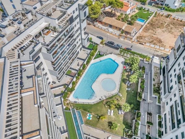 Apartment for sale in Piso en Calle de Jorge Manrique, Campoamor, Orihuela, Orihuela thumbnail 2