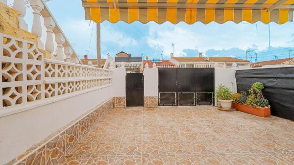 Chalet adosado en La Siesta - El Salado - Torreta, Torrevieja photo 1