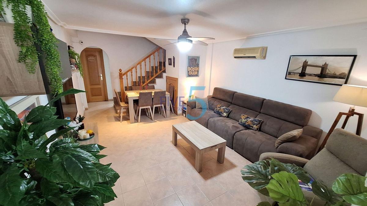 Venta de duplex en Dúplex en Urbanizaciones, Guardamar del Segura, Guardamar del Segura photo 3