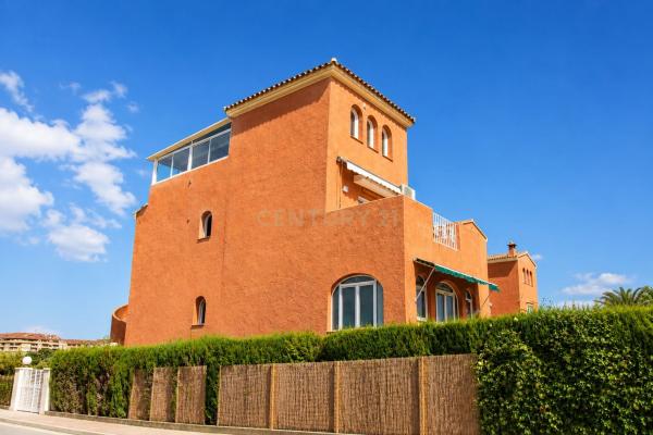 Ático en venta en  Ático en Calle de L'Agret s/n, El Montgó, Denia, Denia photo 1
