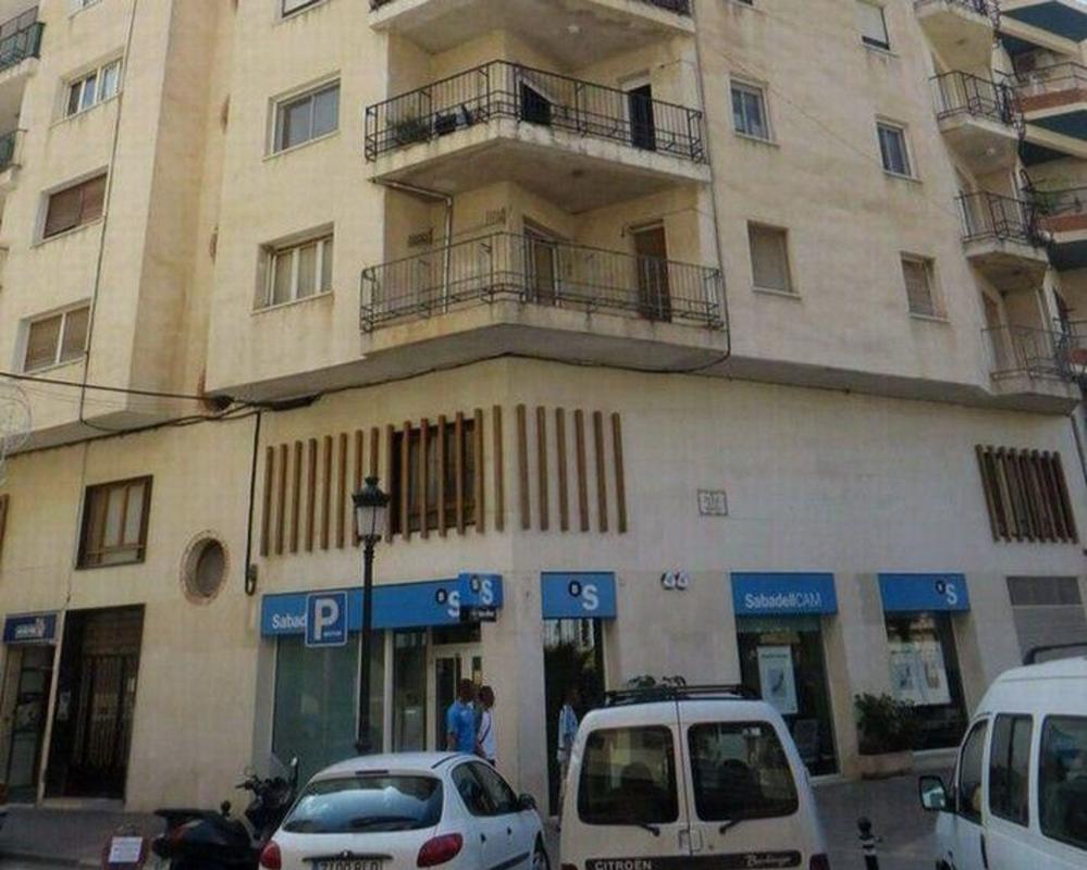 Propiedades en venta y alquiler en España photo 1