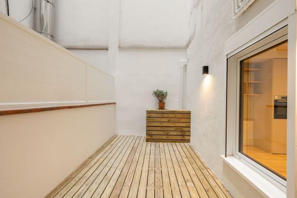 Promotion Entenza new development in Barcelona photo 3