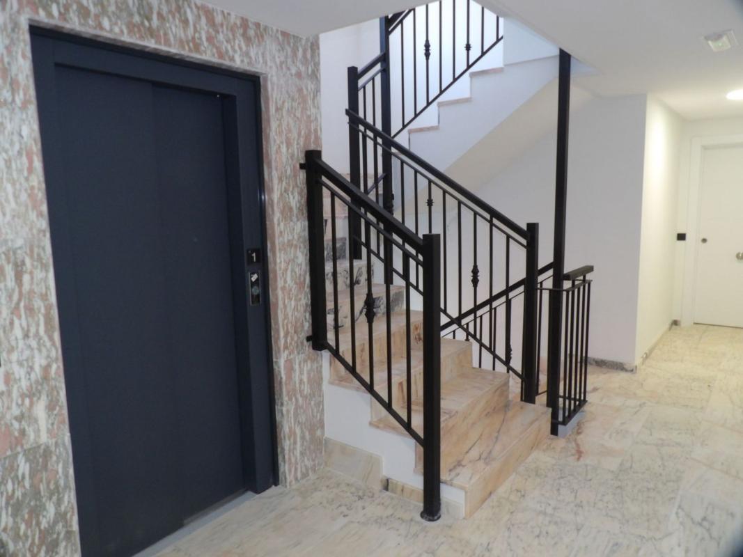 Продажа квартиры на Piso en Calle Gaspar Diez, 1, La Vega - Oteruelo, León, Леон
 photo 4