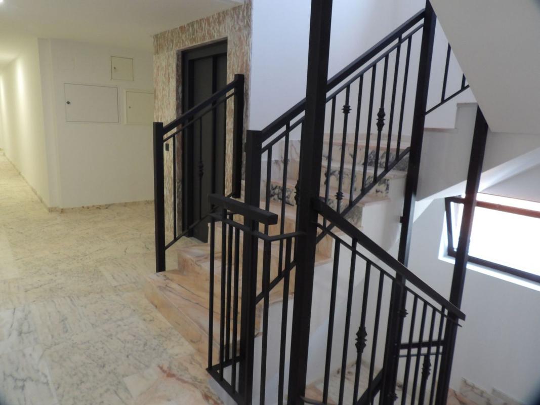 Продажа квартиры на Piso en Calle Gaspar Diez, 1, La Vega - Oteruelo, León, Леон
 photo 5