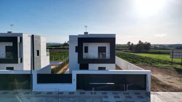 Promocja Residencial Balcones del Guadalquivir nowe budownictwo w Alcalá del Río photo 1
