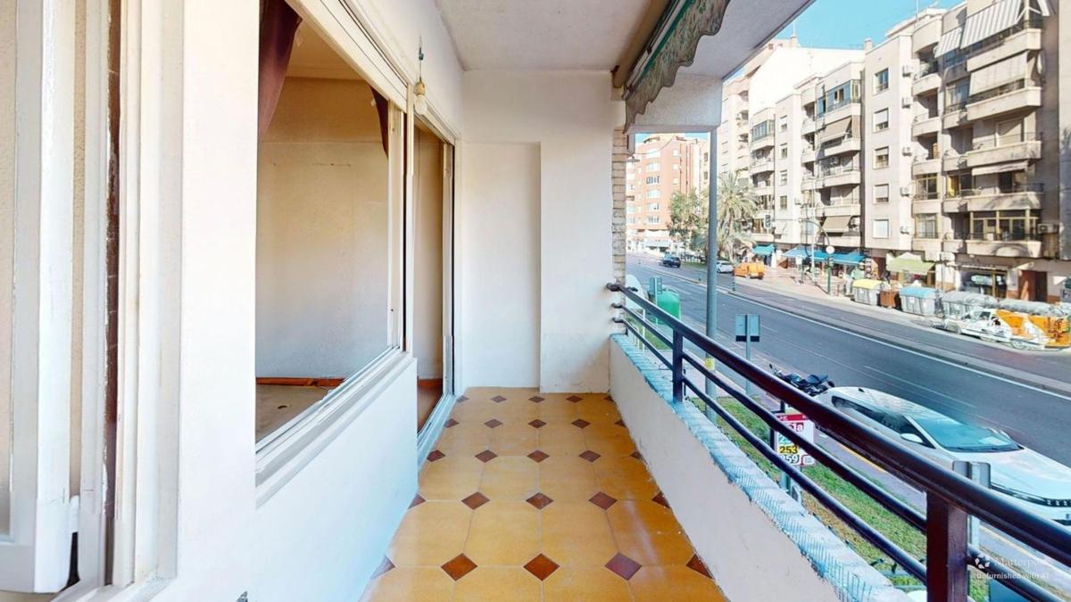 Продажа квартиры на Piso en Avenida Sant Vicent Ferrer, Crevillente, Кревильенте
photo 5
