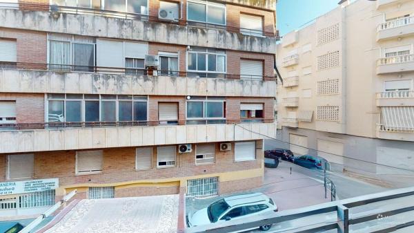 Sprzedaż mieszkania w Piso en Calle Mediterrani, Crevillente, Crevillente
 photo 4