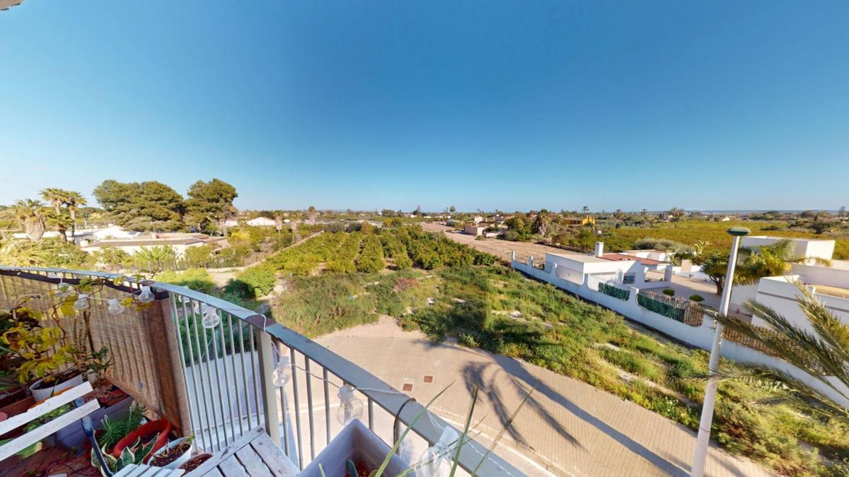 Продажа квартиры на Piso en Calle Gaspar Espinosa, La Hoya-Daimes-El Derramador, Elche / Elx, Эльче / Эльх
photo 4