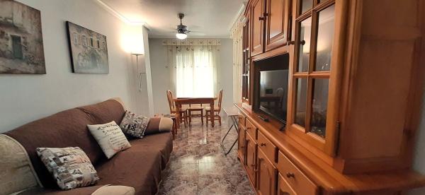 Venta de piso en Piso en Avenida de Cervantes, Zona Pueblo, Guardamar del Segura, Guardamar del Segura
thumbnail 2