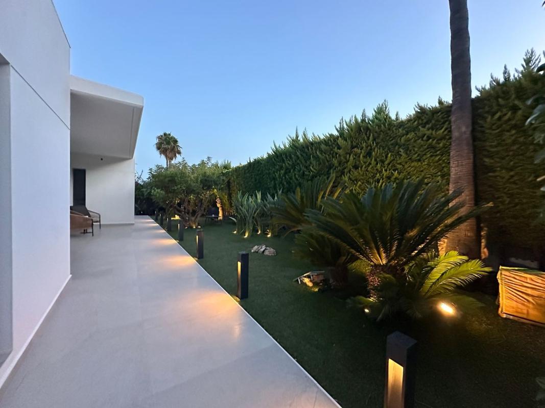 Properties for sale and rent in Spain photo 2