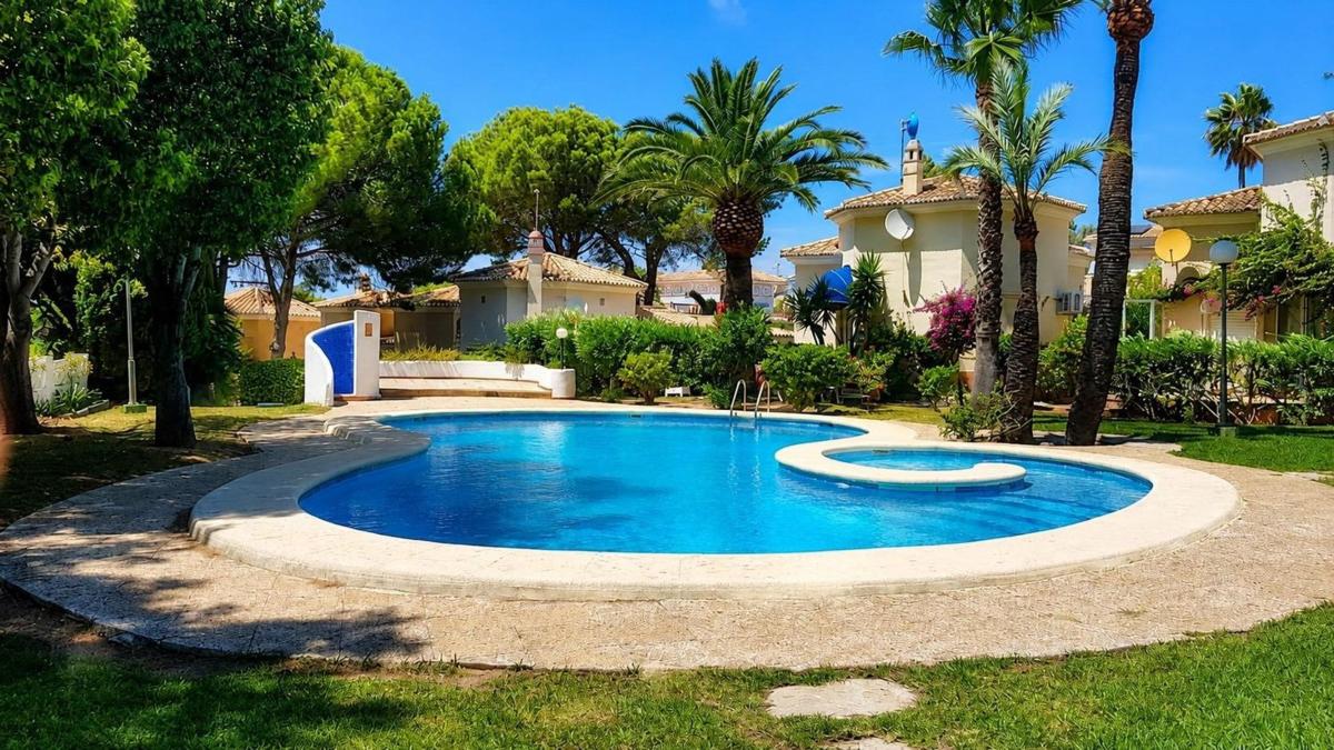 Propiedades en venta y alquiler en España photo 1