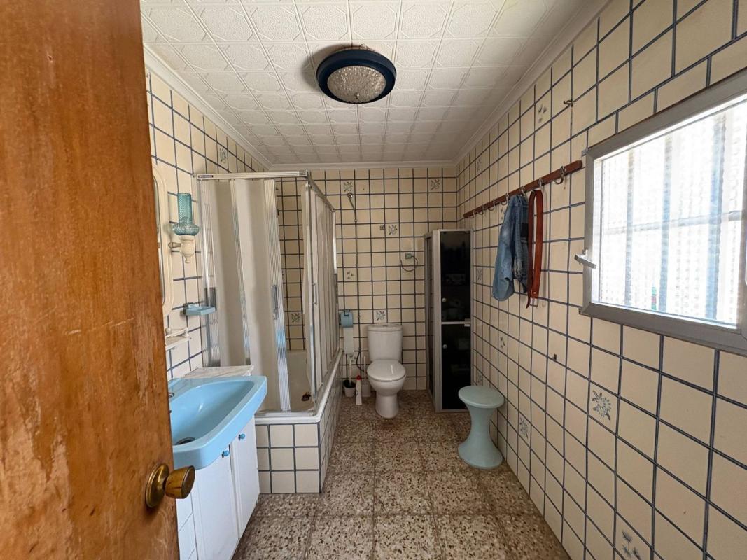 Propiedades en venta y alquiler en España photo 4