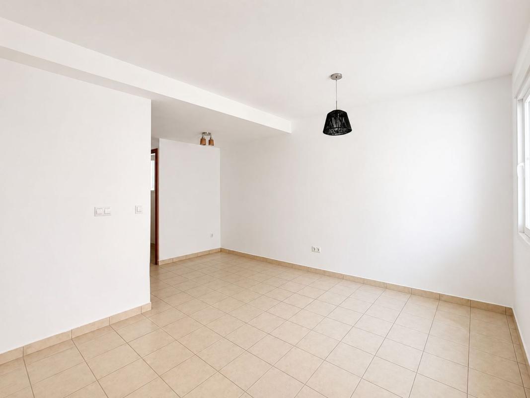 Propiedades en venta y alquiler en España photo 4