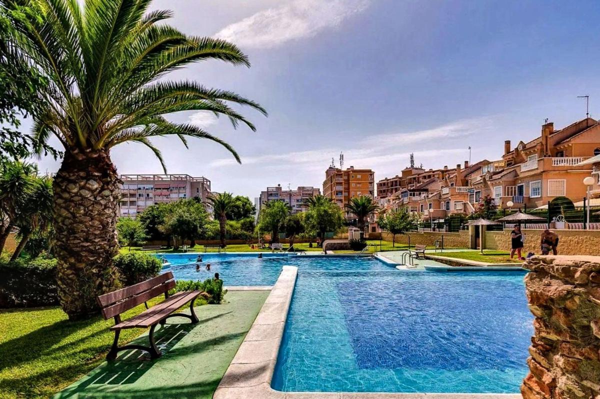Venta de piso en Piso en Calle Perseo, 8, Torreblanca, Torrevieja, Torrevieja
 photo 4