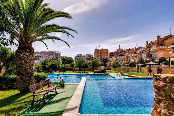 Sale of flat in Piso en Calle Perseo, 8, Torreblanca, Torrevieja, Torrevieja
 photo 4