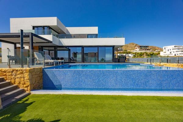 Casa o chalet independiente en Balcón de Finestrat-Terra Marina, Finestrat thumbnail 2