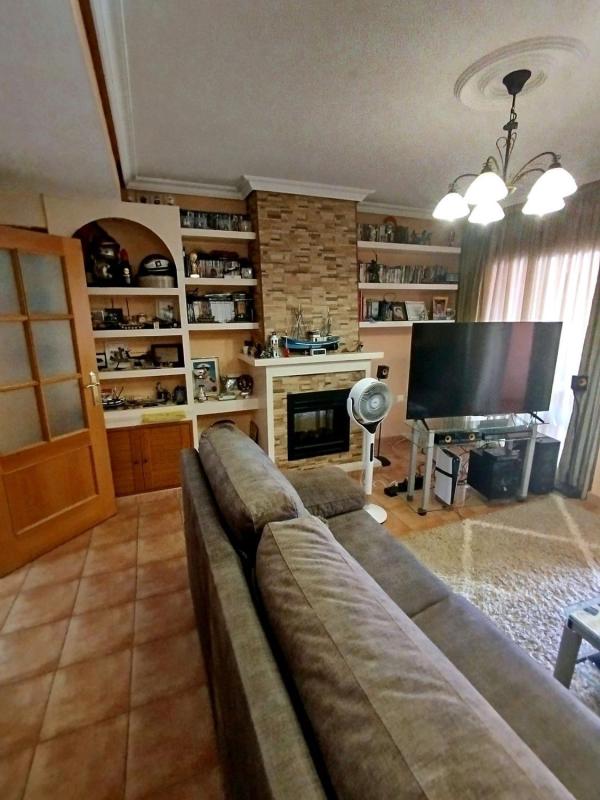 Propiedades en venta y alquiler en España photo 3