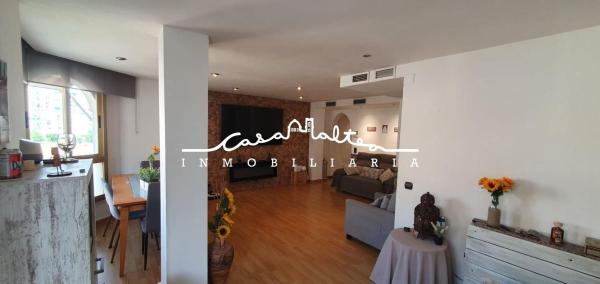 Продажа квартиры на Piso en Pueblo Poniente, Benidorm, Бенидорм
thumbnail 3