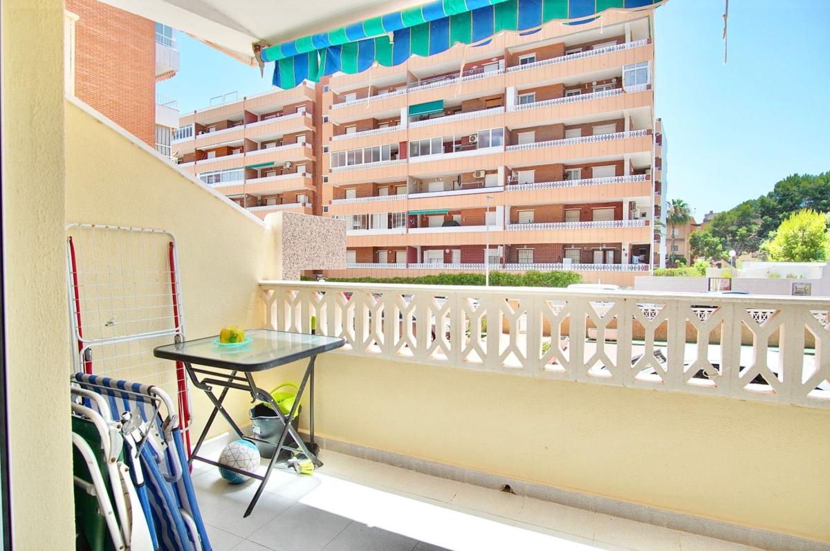 Venta de piso en Piso en Calle Arrecife, 13, Punta Prima, Torrevieja, Torrevieja
 photo 5