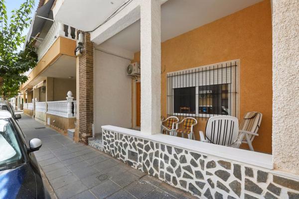 Sale of flat in Piso en Calle Magallanes, 54, Torre de la Horadada, Pilar de la Horadada, Pilar de la Horadada
photo 1