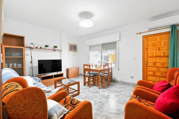 Sale of flat in Piso en Calle Magallanes, 54, Torre de la Horadada, Pilar de la Horadada, Pilar de la Horadada
thumbnail 2