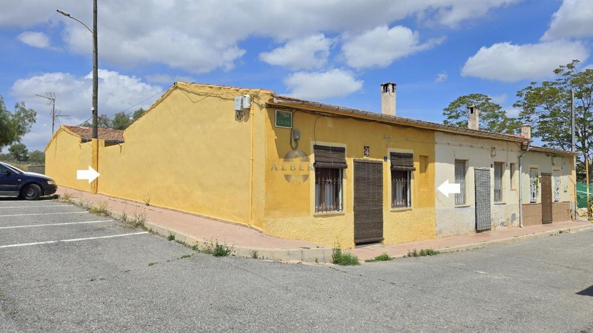 Properties for sale and rent in Spain photo 1