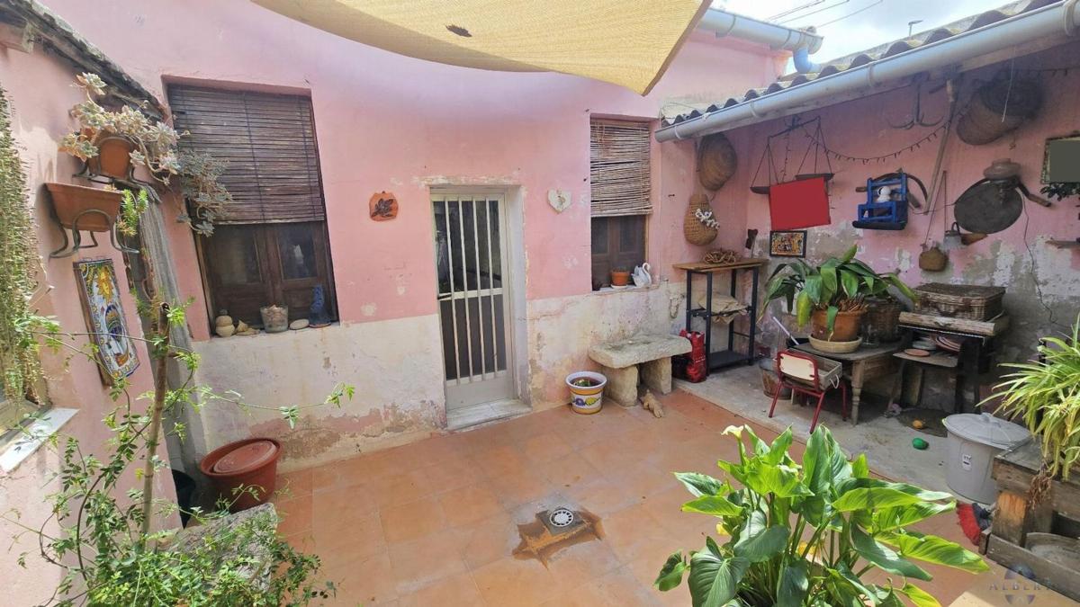 Properties for sale and rent in Spain photo 3