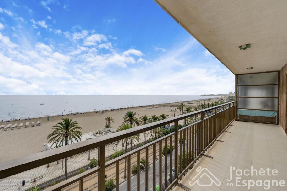 Venta de piso en Piso en Avenida de Niza, PAU 5, Alicante / Alacant, Alicante / Alacant
photo 2