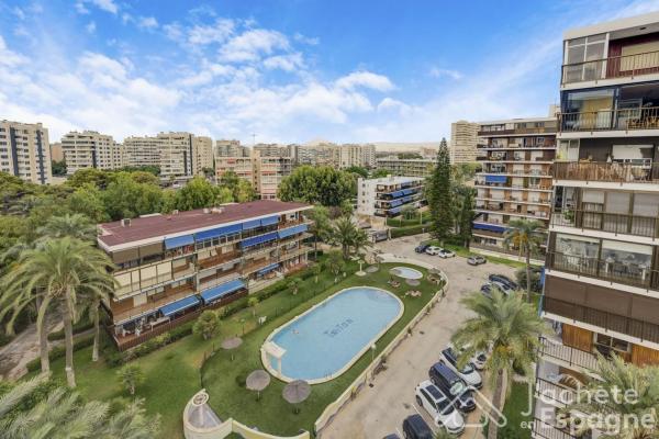 Venta de piso en Piso en Avenida de Niza, PAU 5, Alicante / Alacant, Alicante / Alacant
 photo 4