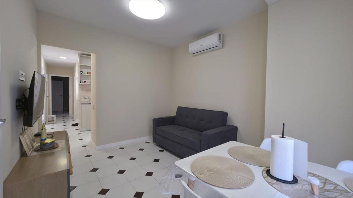 Venta de piso en Piso en Centro - Muelle Pesquero, Torrevieja, Torrevieja
 photo 3