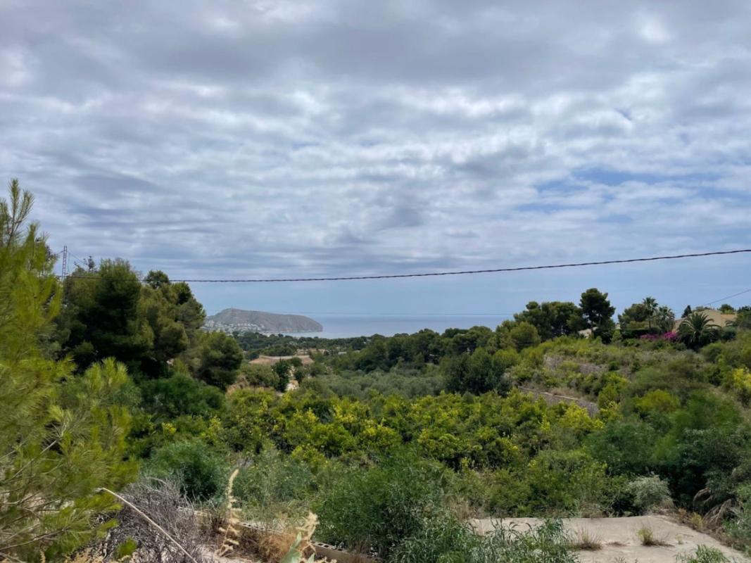 Terreno en venta en Moraira, Alicante photo 2