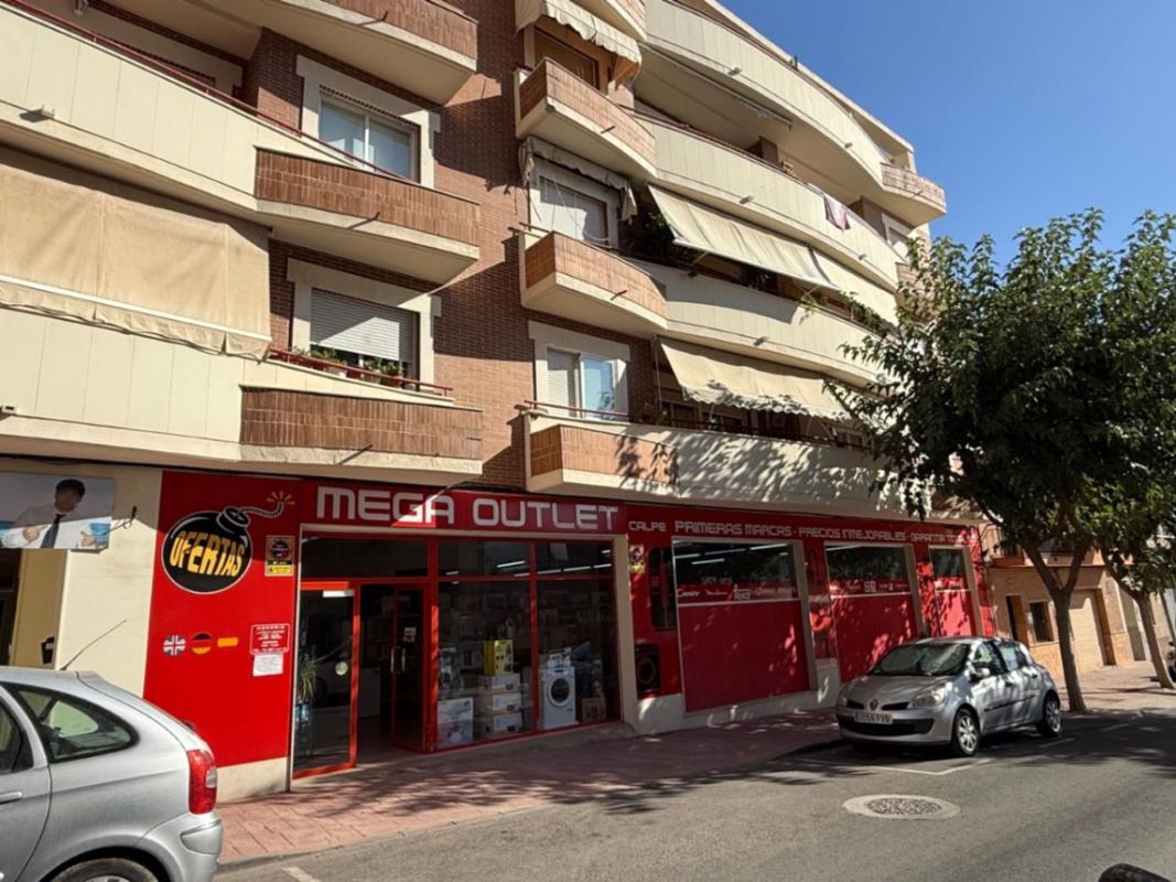 Propiedades en venta y alquiler en España photo 3