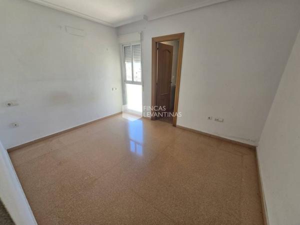 Sprzedaż mieszkania w Piso en Centro, San Vicente del Raspeig, San Vicente del Raspeig
photo 1