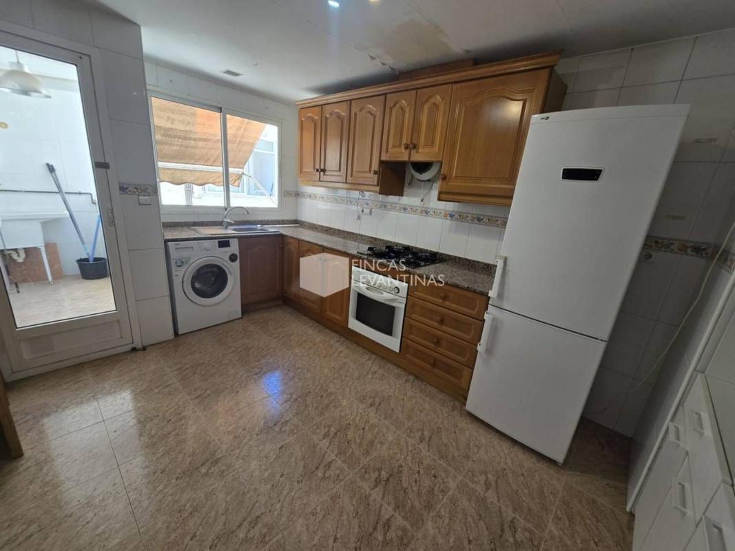 Venta de piso en Piso en Centro, San Vicente del Raspeig, San Vicente del Raspeig
photo 5