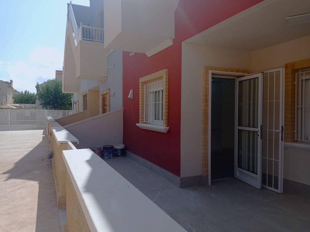 Properties for sale and rent in Spain photo 2