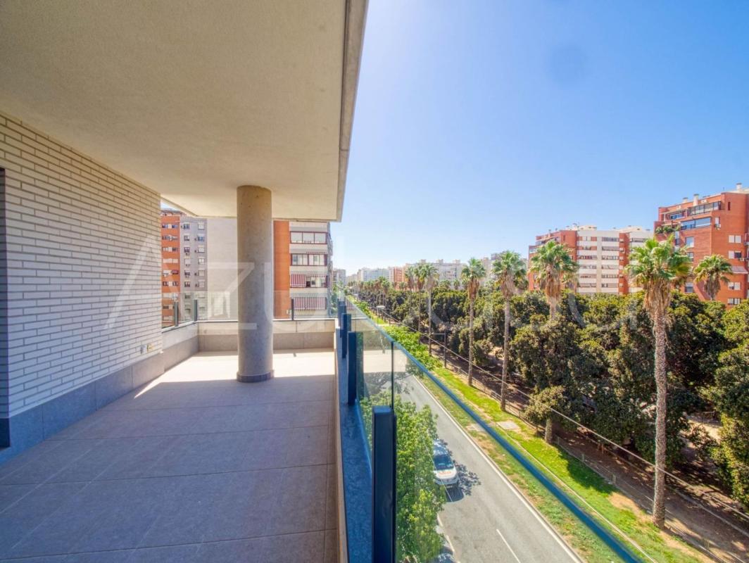Venta de piso en Piso en Avenida Esportista Miriam Blasco, La Albufereta, Alicante / Alacant, Alicante / Alacant
 photo 5