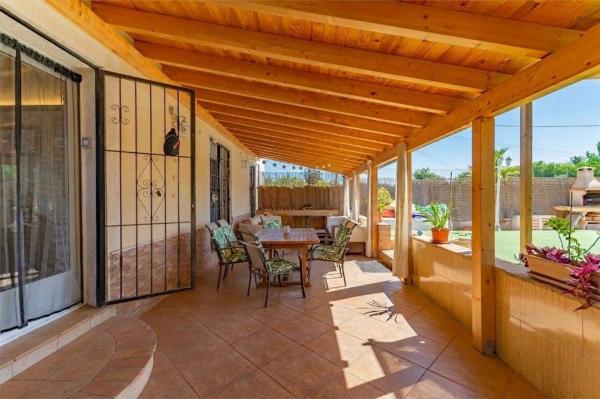 Chalet wolnostojący na sprzedaż w Casa o chalet en Formentera del Segura, Formentera del Segura thumbnail 2