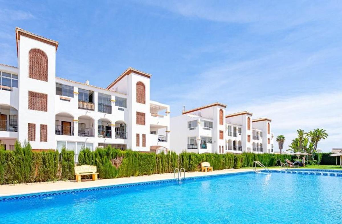 Sprzedaż mieszkania w Orihuela Costa, Orihuela
photo 2