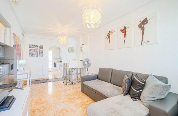 Sale of flat in Orihuela Costa, Orihuela
 photo 4