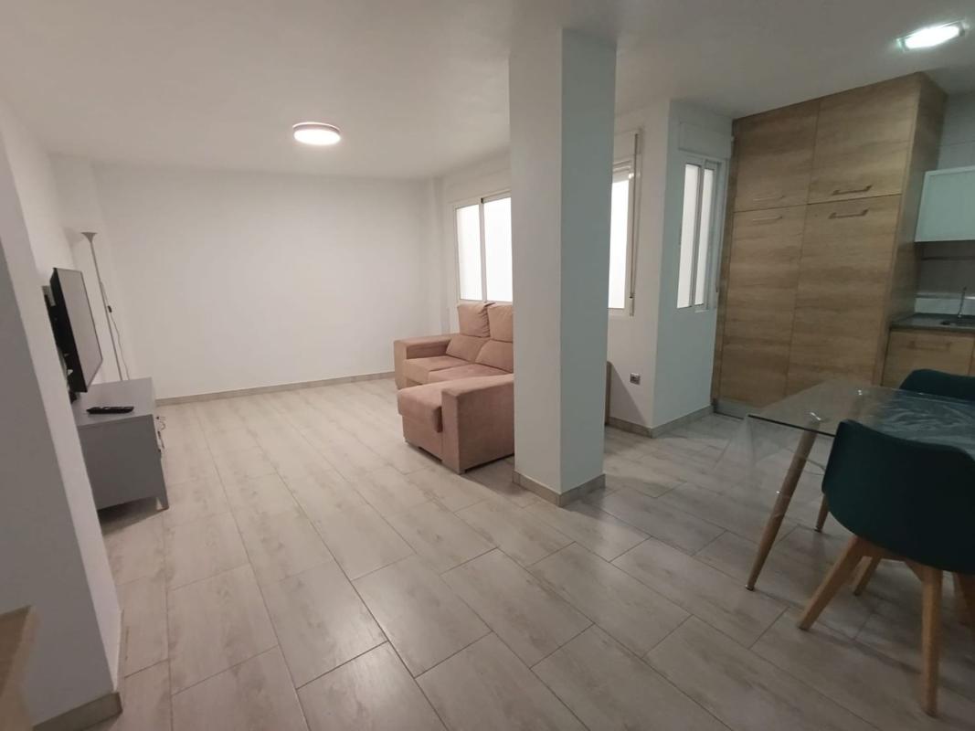 Venta de piso en Piso en Calle Federico García Lorca, 50, Raval de Santa Teresa-El Asilo, Elche / Elx, Elche / Elx
 photo 2