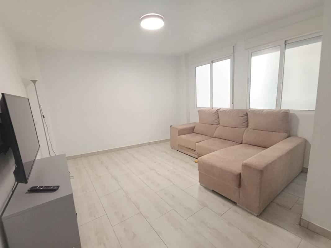 Venta de piso en Piso en Calle Federico García Lorca, 50, Raval de Santa Teresa-El Asilo, Elche / Elx, Elche / Elx
 photo 3