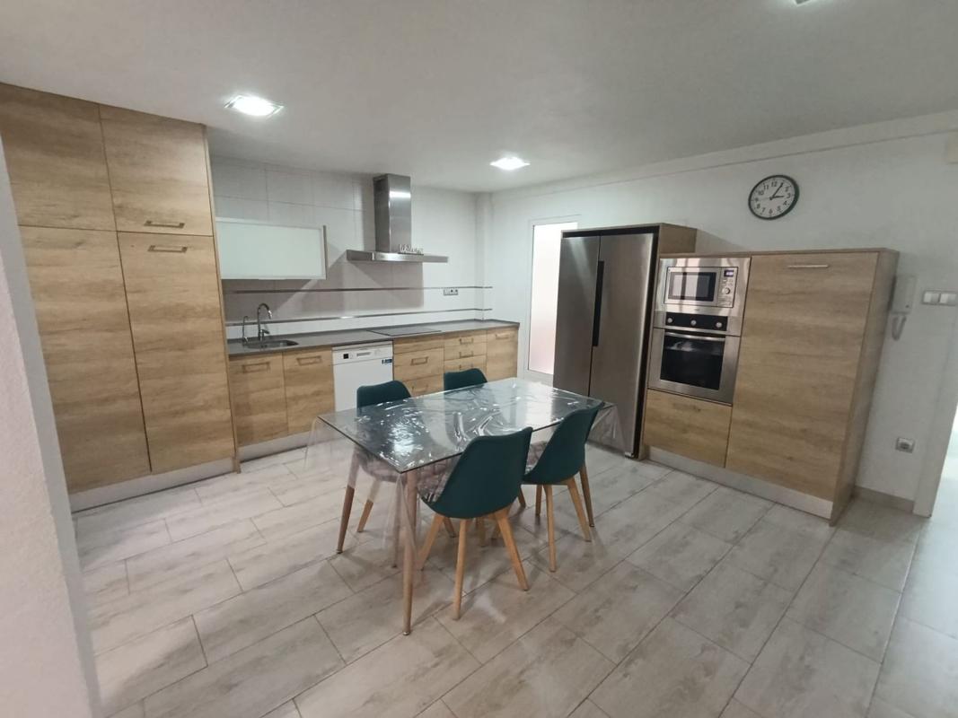 Venta de piso en Piso en Calle Federico García Lorca, 50, Raval de Santa Teresa-El Asilo, Elche / Elx, Elche / Elx
 photo 5