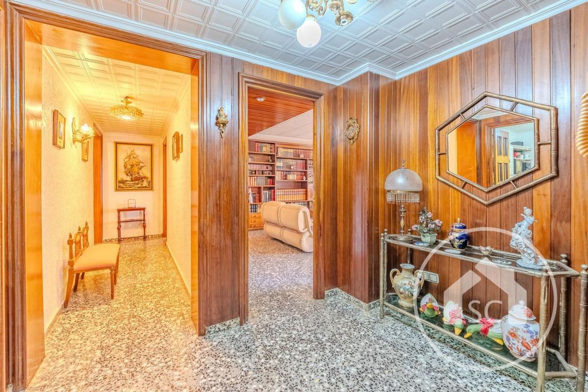 Venta de piso en Piso en Plaza de Toros - Avenida Chapí - Trinquete, Elda, Elda
 photo 3